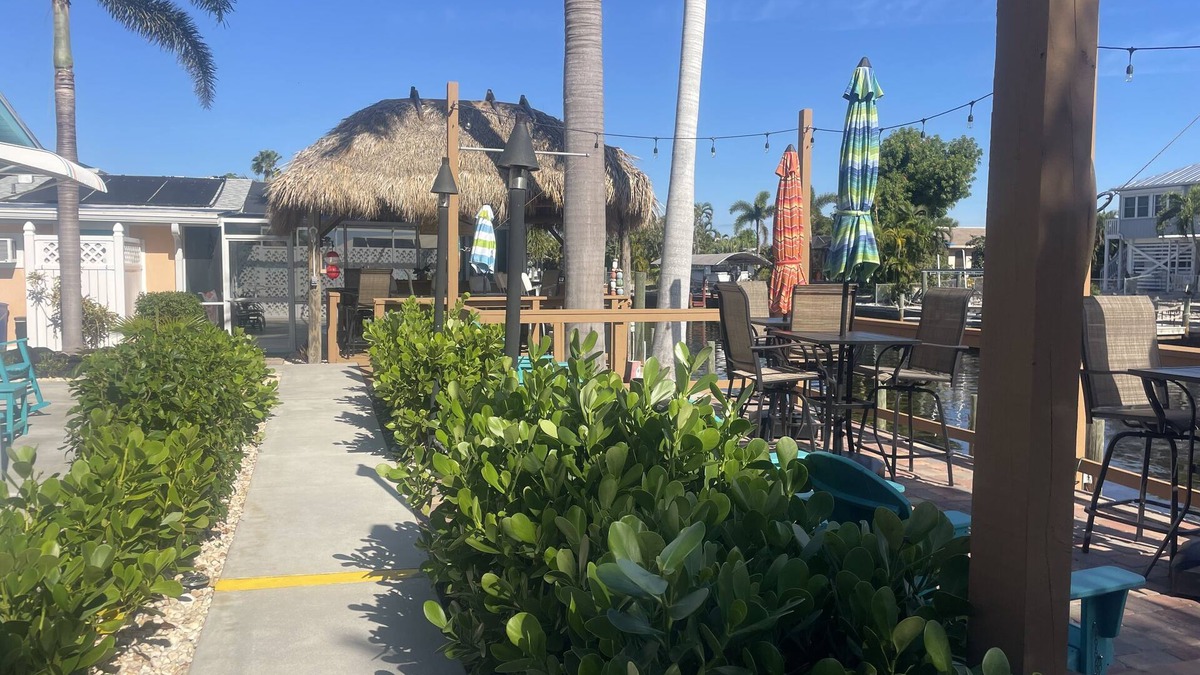 Saint James City Cabin | Redfish @ 2 Fish Inn Waterfront Location