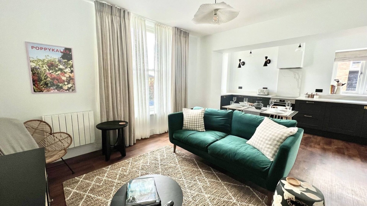 Bristol Apartment | Redland Suites – Apartment 5