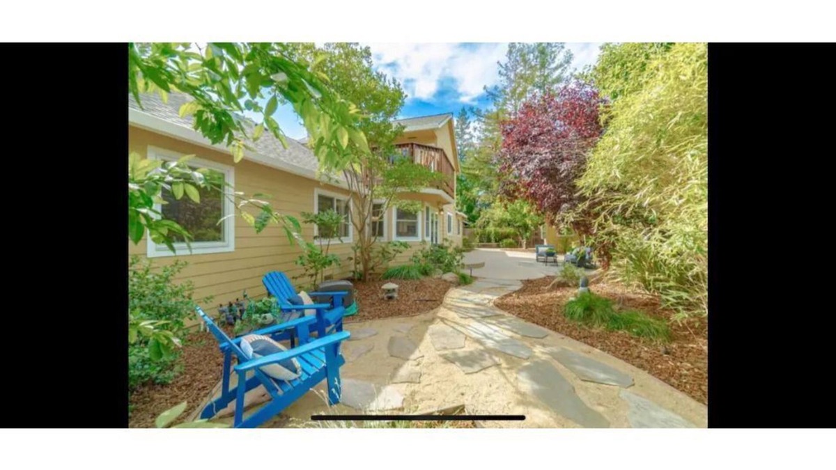 Davis House | Redwood Retreat Near UC Davis/Redwood Park
