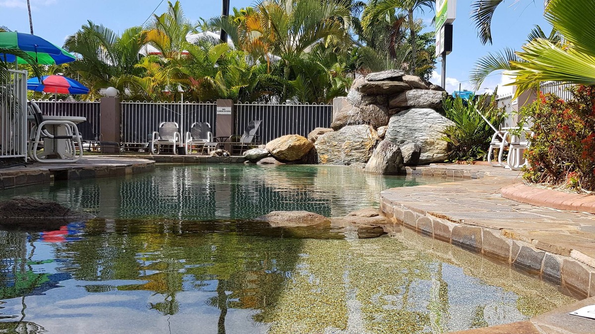 Cairns North Hotel | Reef Palms Motel