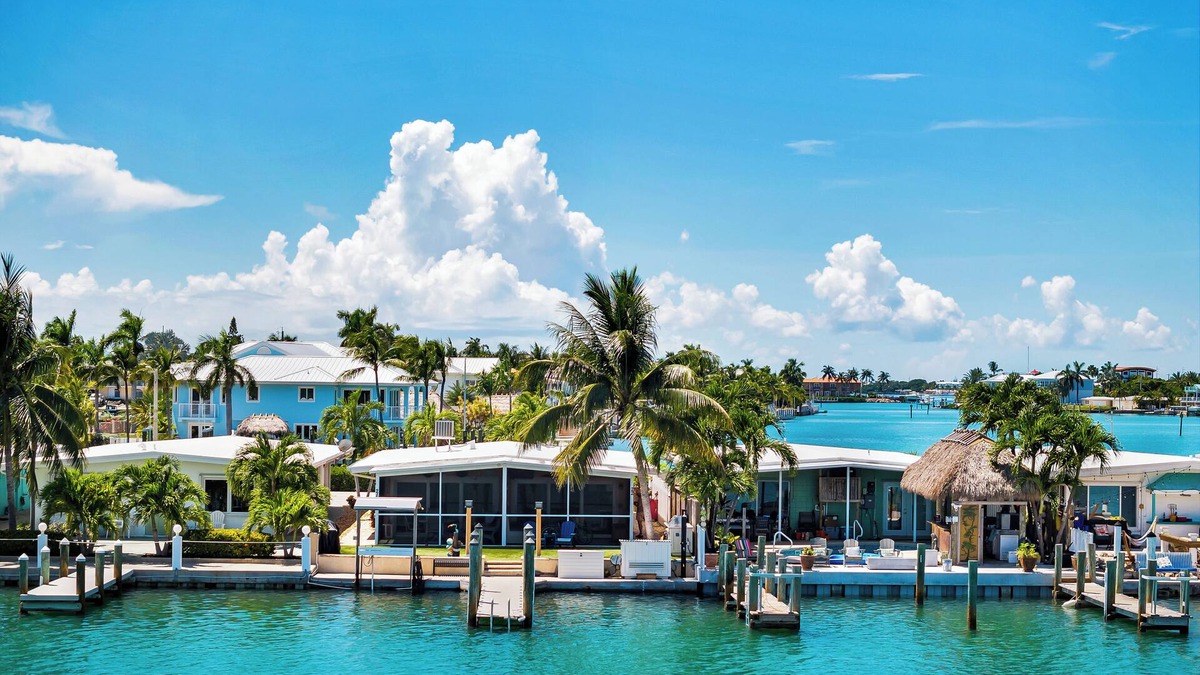 Key Colony Beach House | Reel and Relax-Key Colony Beach 2BR, Cabana Club, 40’ dock & 5 min to Atlantic