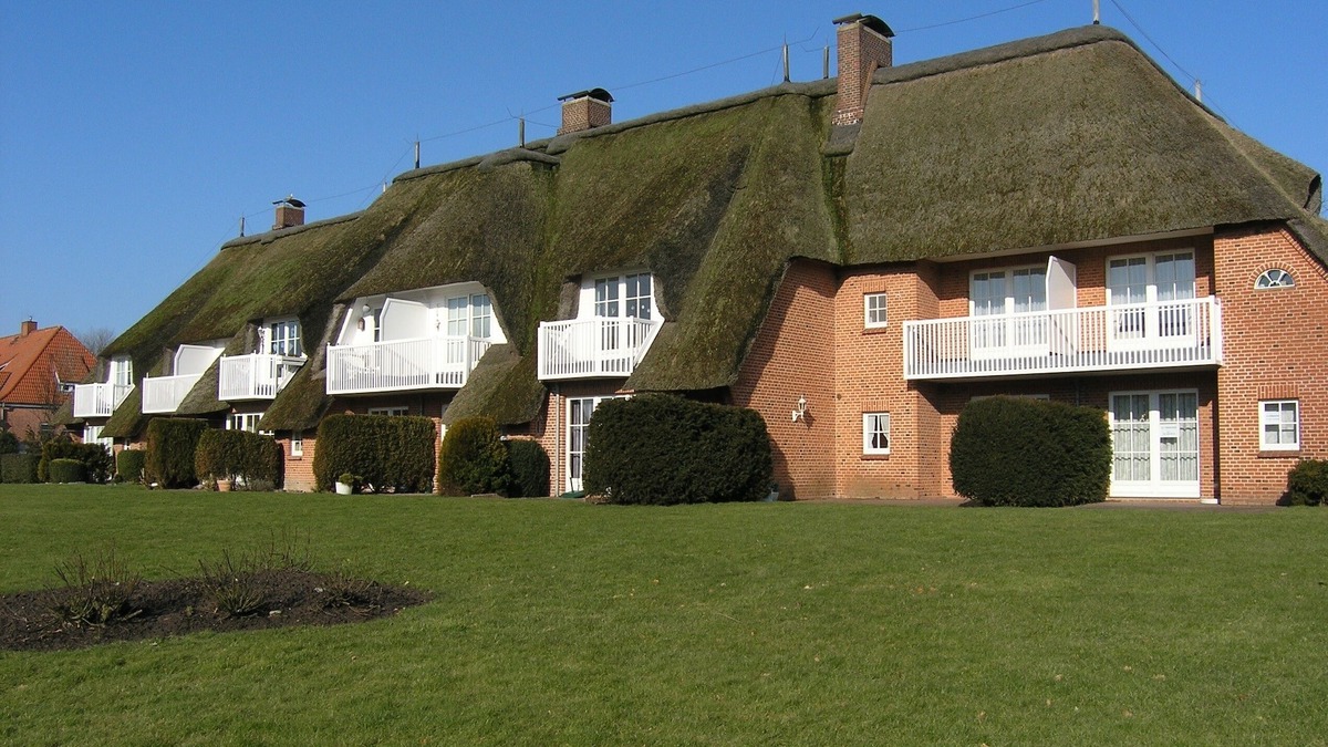 Busumer Deichhausen Apartment | Reethaus Hus to Wurth, apartment Eismöwe, only 300m to the beach