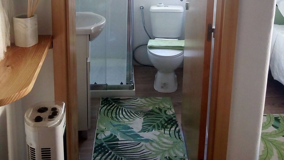 Montes da Senhora House | Refúgio DO Raposo / Casa Altair 8877/rnet