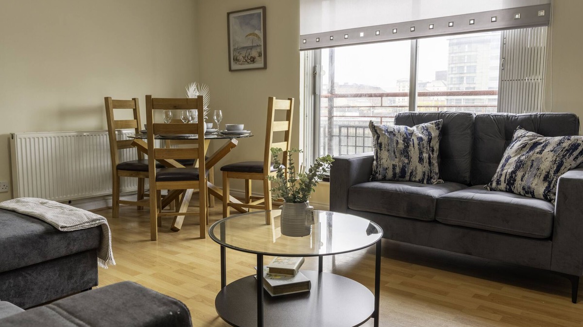 Tradeston Apartment | Refreshing Modern Apartment in Glasgow
