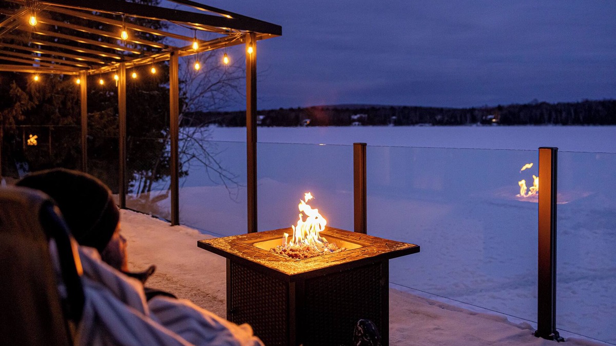 Nominingue Ski Chalet | Refuge du Grand Pic waterfront great lake Nominingue Golf, biking, mountain biking, fishing