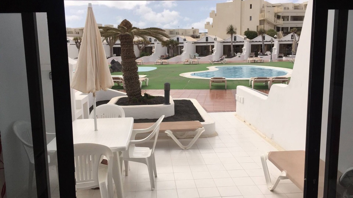 Costa Teguise Villa | Refurbished 1 bedroom villa sands beach