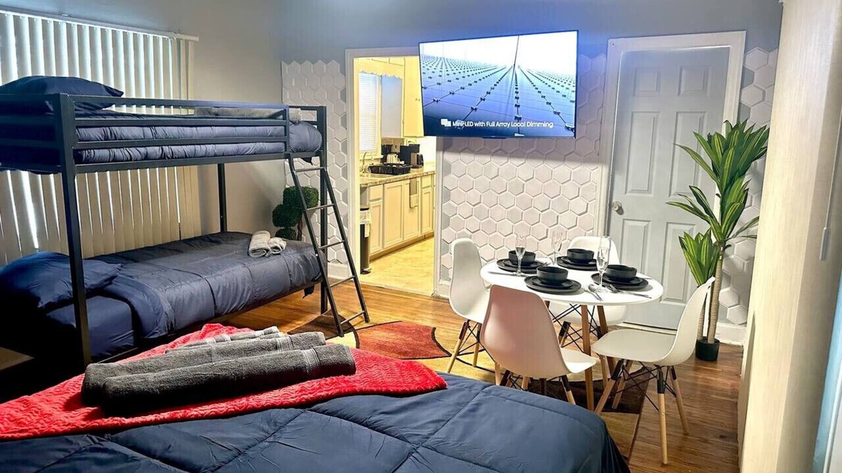 Buffalo Apartment | Refurbished 3 bed/2ba Apt - Near Park & Falls