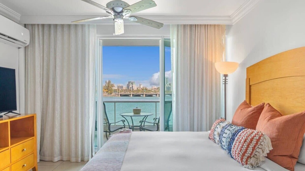Puerta de Tierra Apartment | Regatta Studio | Studio apartment in trendy San Juan location
