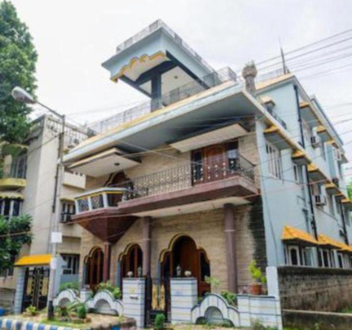 Sector II House | Regency Guest House