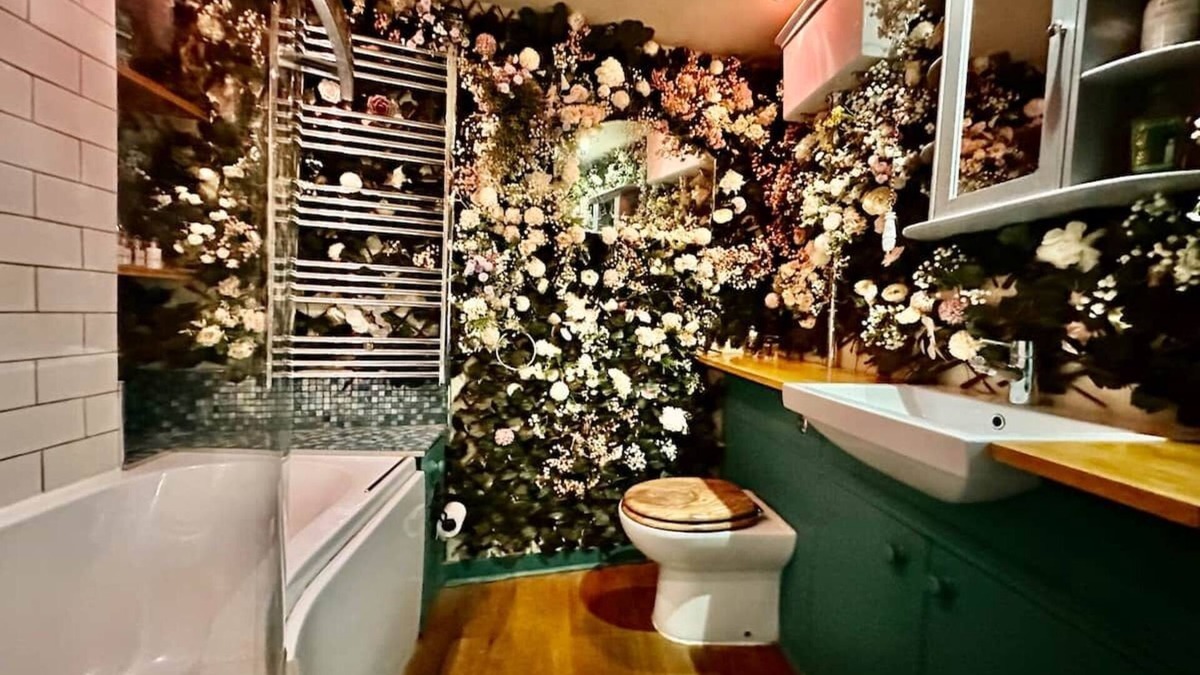 Seafront House | RegencyArtHouseBrighton in The Lanes (1 min from sea)