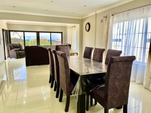 Bluff House | Regent House