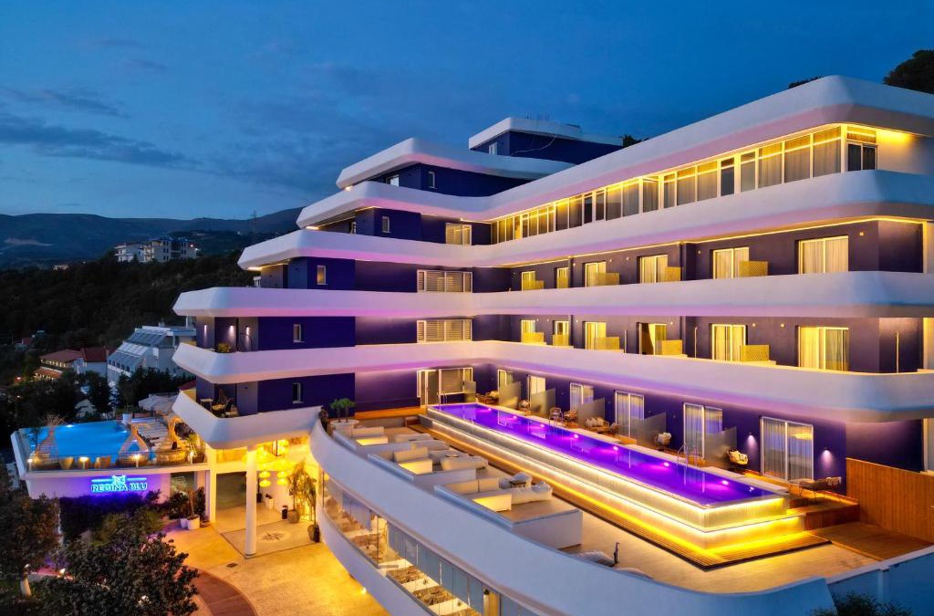 Radhime Hotel | Regina Blu
