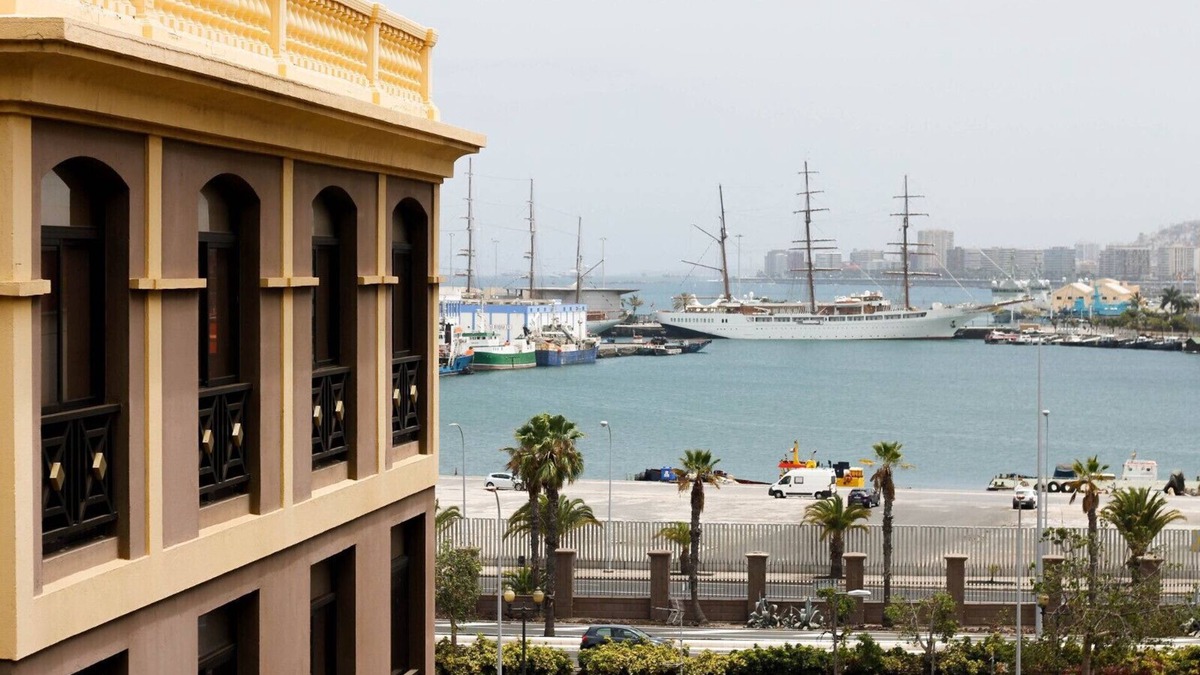 Las Palmas de Gran Canaria Ski Chalet | Rejon Home By CanariasGetaway