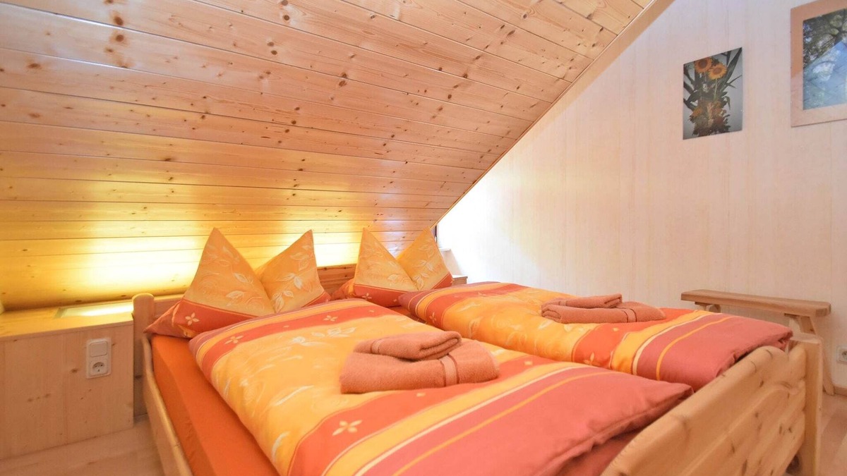 Schleusegrund Other | Relaxing Home with Garden