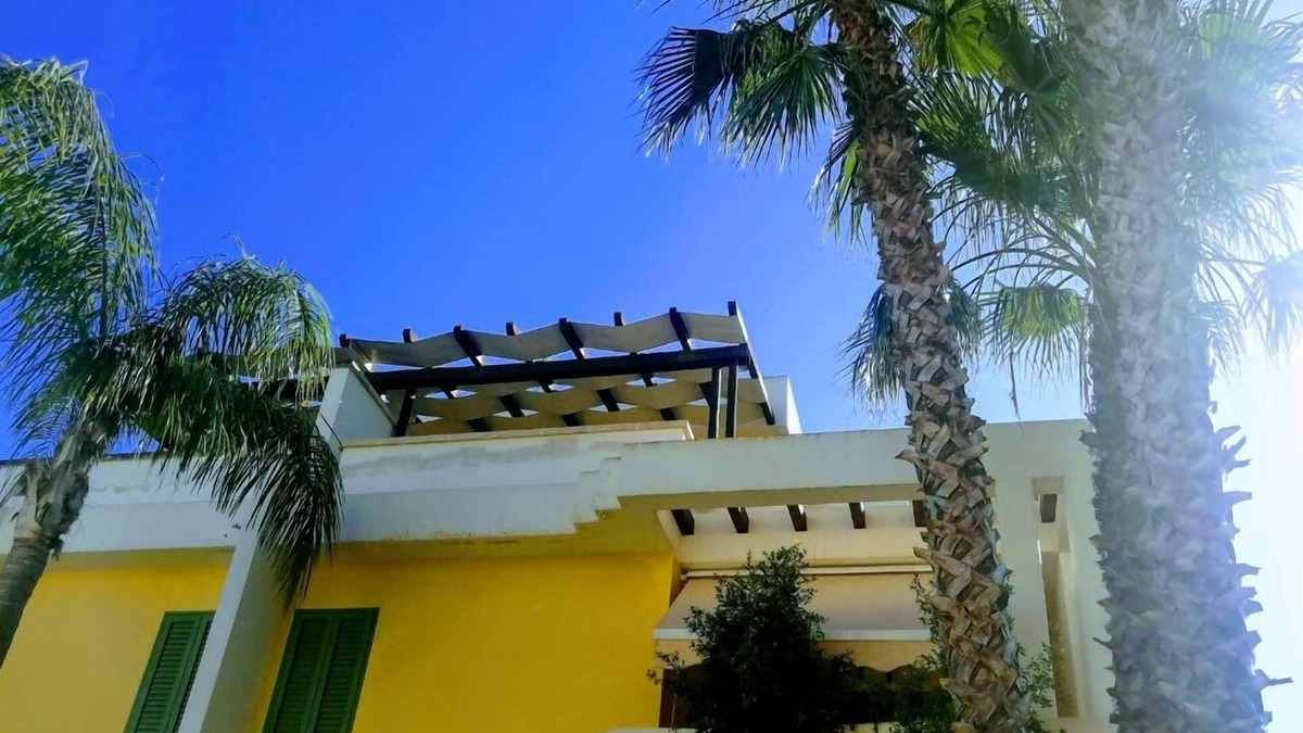 Baia Verde Bed & Breakfast | RELAIS MAFALDA GALLIPOLI BAIA VERDE 3/4 ROOMS AND 2 BATHROOMS