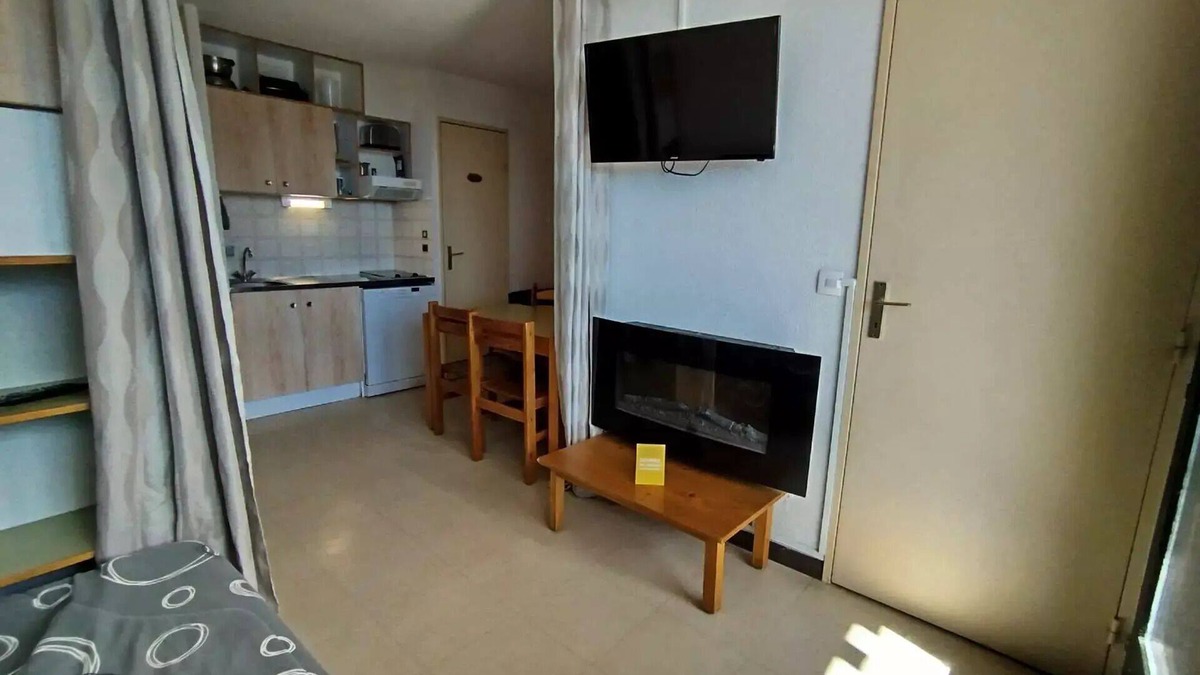 Reallon Apartment | Relais Residence - Charming T2 welcoming 6 pers. in the heart of Réallon