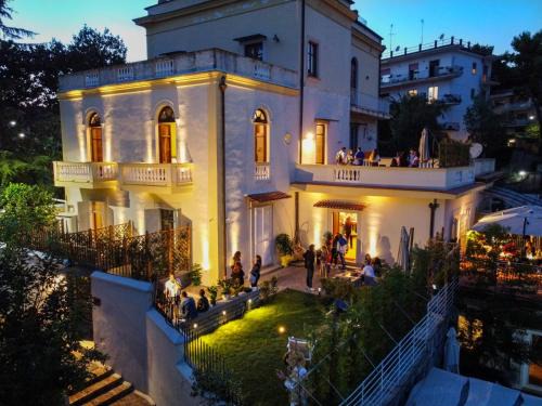 Arenella Bed & Breakfast | Relais Villa Montedonzelli