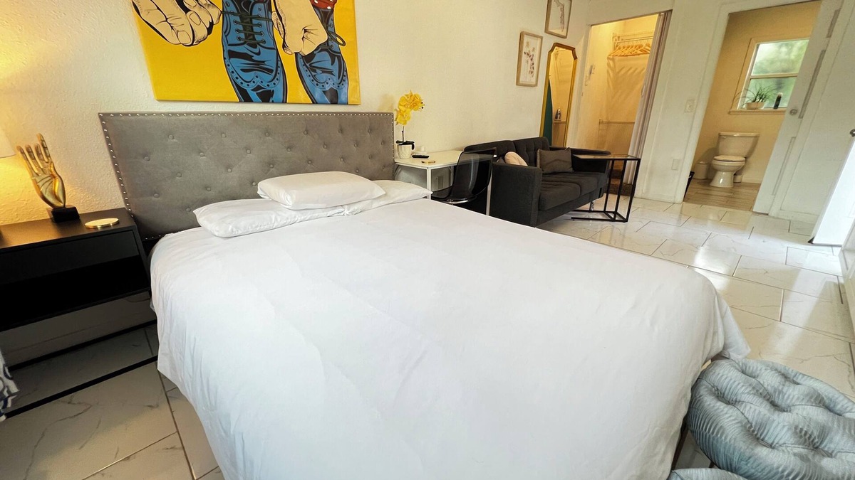 Southern Oaks Apartment | Relax and Explore: Guestsuite in Downtown Orlando