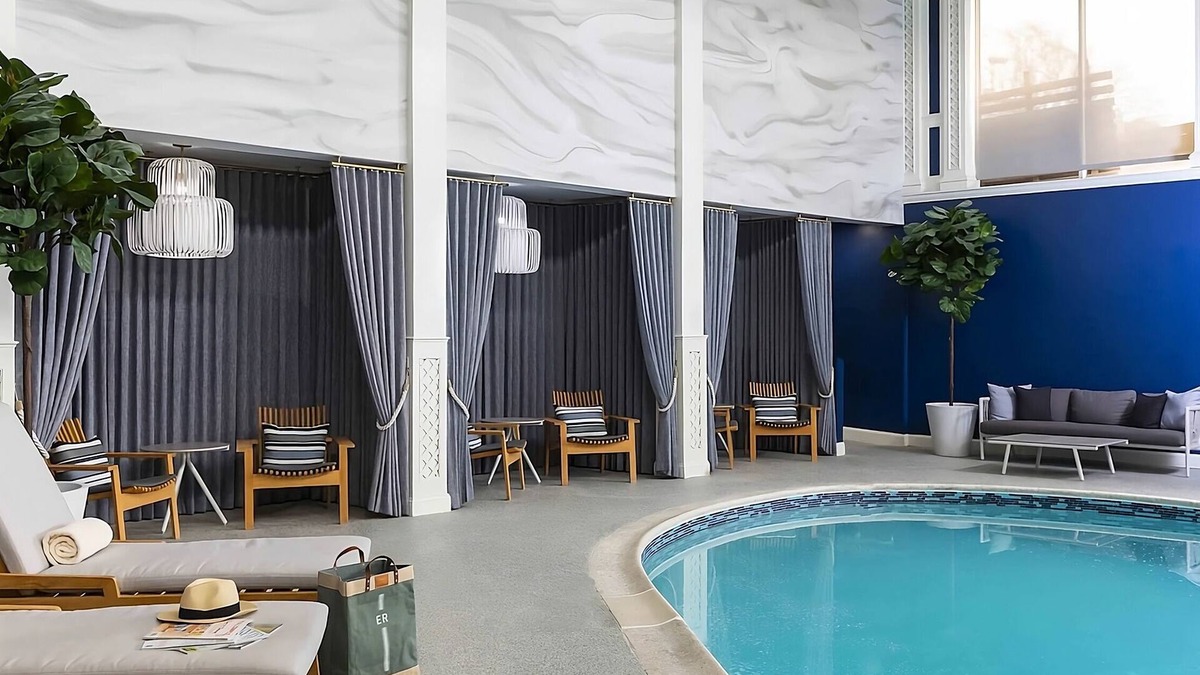 Historic Hill Apartment | Relax and Recharge! Close to The Elms Mansion! Onsite Parking and Pool!