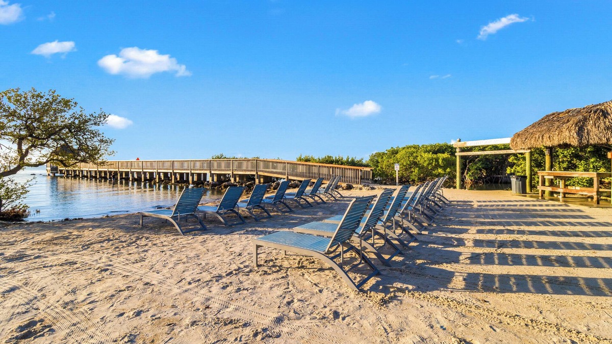 Tavernier Apartment | Relax and Unwind! 2 Family-Friendly Suites To Stay w/Swimming Pool Access!