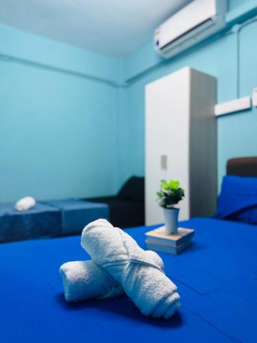 Gelugor Apartment | relax familystay usm 3BR 8pax Malaysian guest only