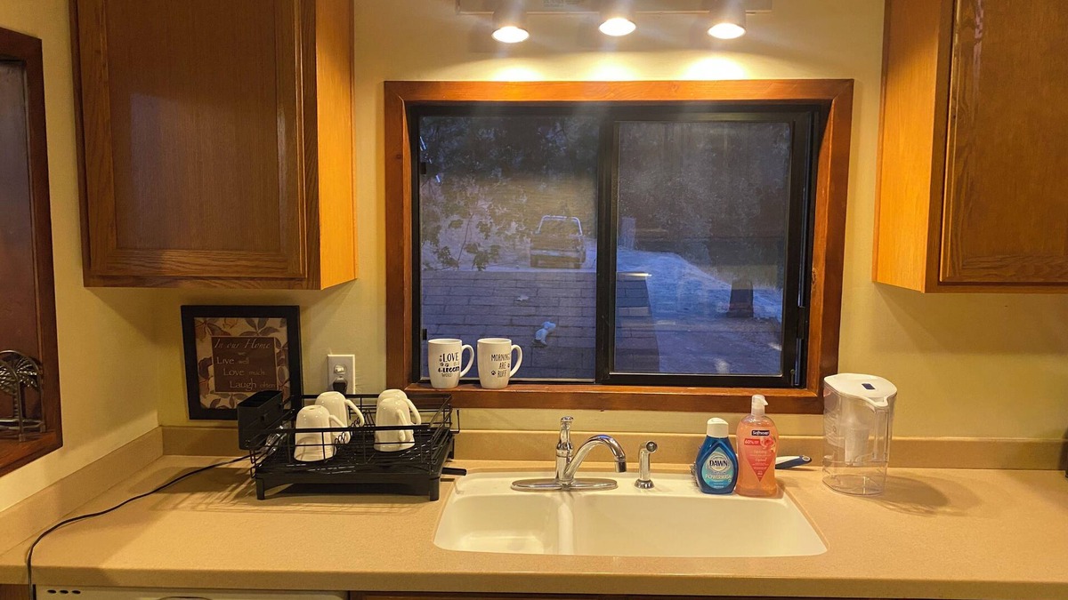Badger House | Relax here year round while enjoying the peaceful sunrises and golden sunsets