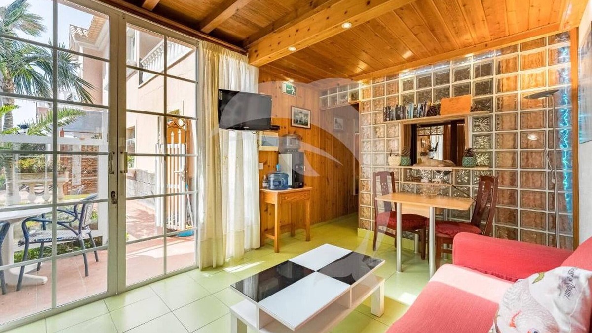 Arenas del Mar Apartment | Relax in El Médano's Hidden Gem 1-Bedroom Apartment