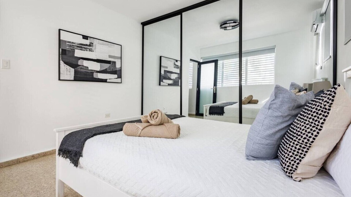 Hato Rey House | Relax in Style | Central Apt for 6 - Unit 1