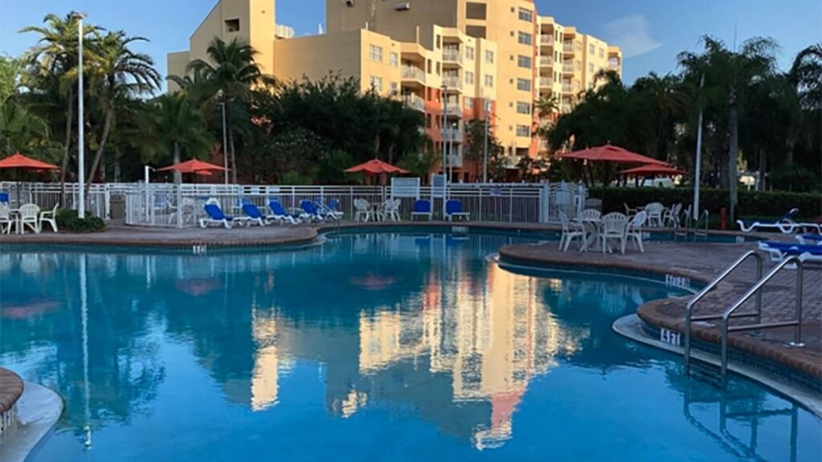 Weston Resort | Relax in the Sun! Plenty of Pools, Near Ft Lauderdale!