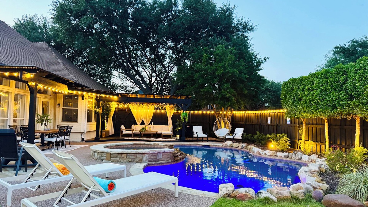 Frisco House | Relax & Play, Frisco Getaway, Saltwater Pool, Heated Spa
