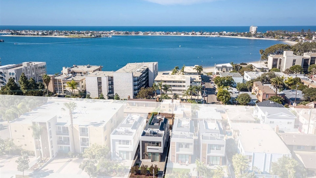 Crown Point House | Relax, recharge and enjoy panoramic sunset views over the bay and ocean in this luxurious home