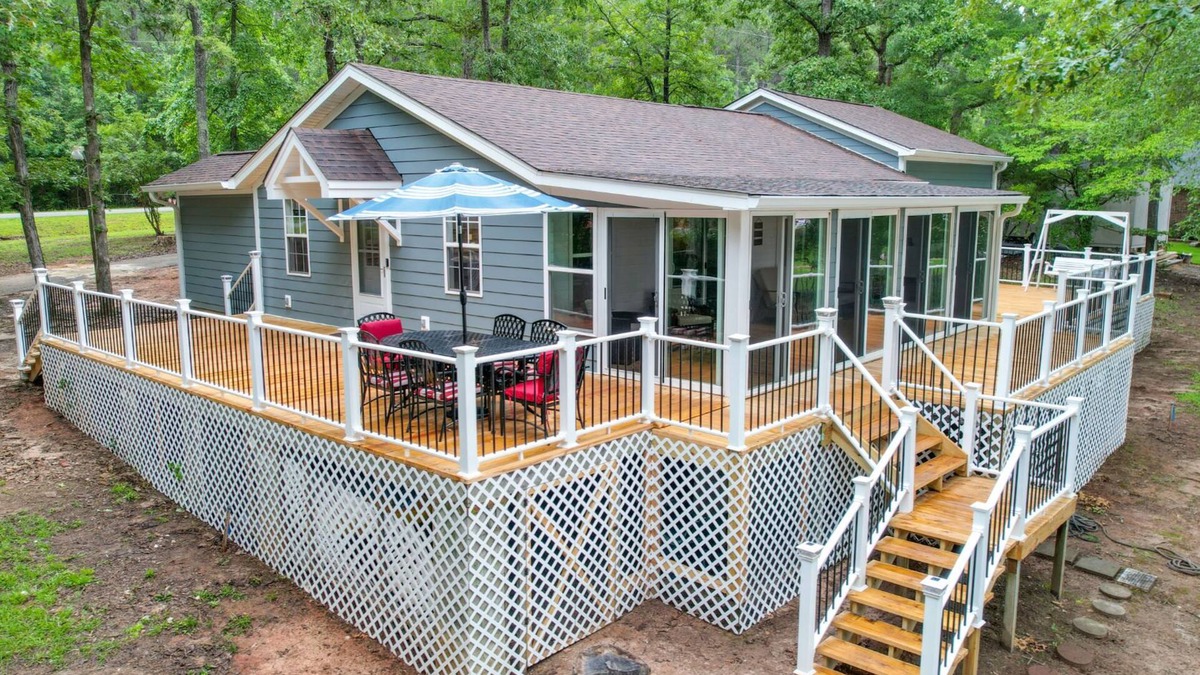 Liberty Hill House | Relax, Recharge, and Take in the View