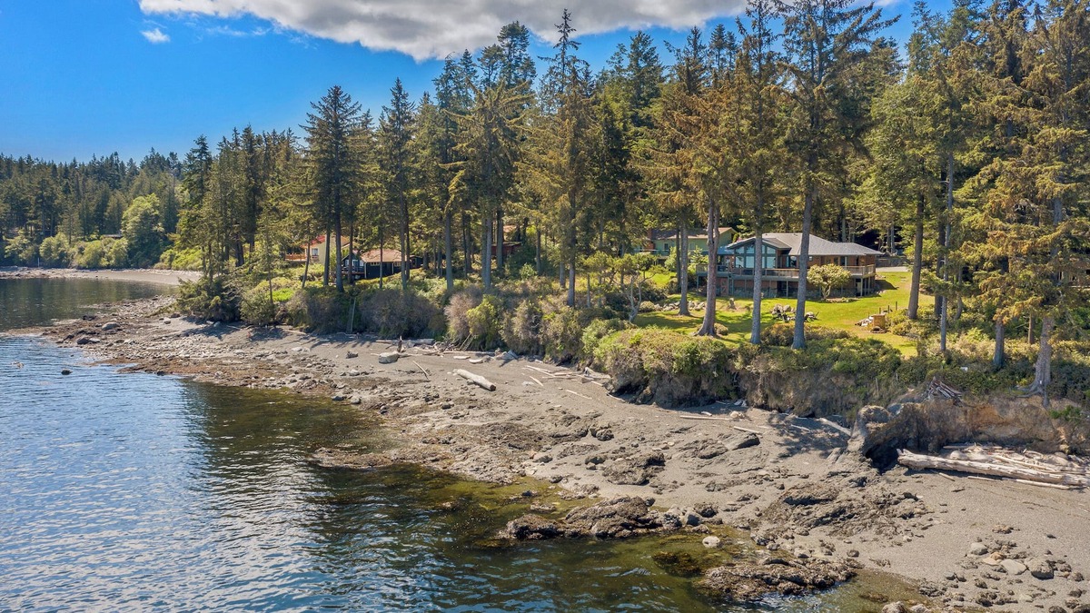 Friday Harbor House | Relax & Restore | Oceanfront Escape with Sauna & Endless Views