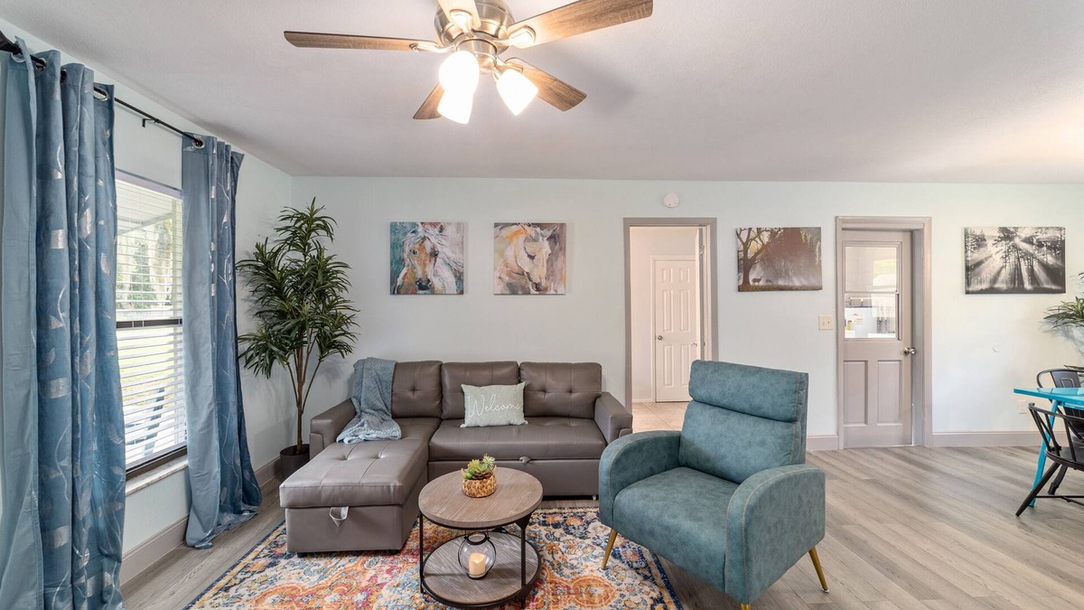 Ocala House | Relax & unwind comfortably at La Casita, located close to all the attractions.