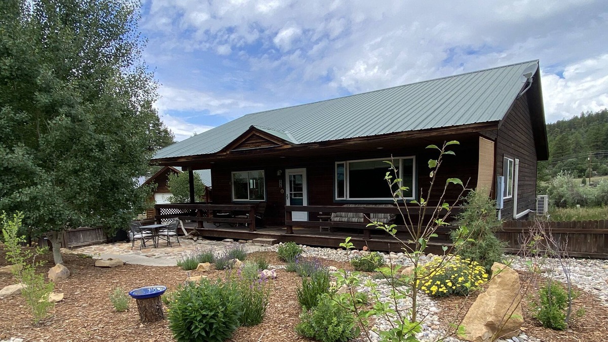 Durango - Purgatory House | Relax with quiet mountain views just minutes from town!