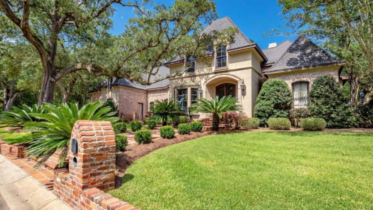 Gulf Hills House | Relax with the whole family at this peaceful location with backyard oasis