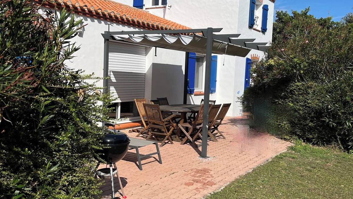 Beauvoir-sur-Mer House | Relaxation and fishing at the Gois, beautiful property with sea view (100m)