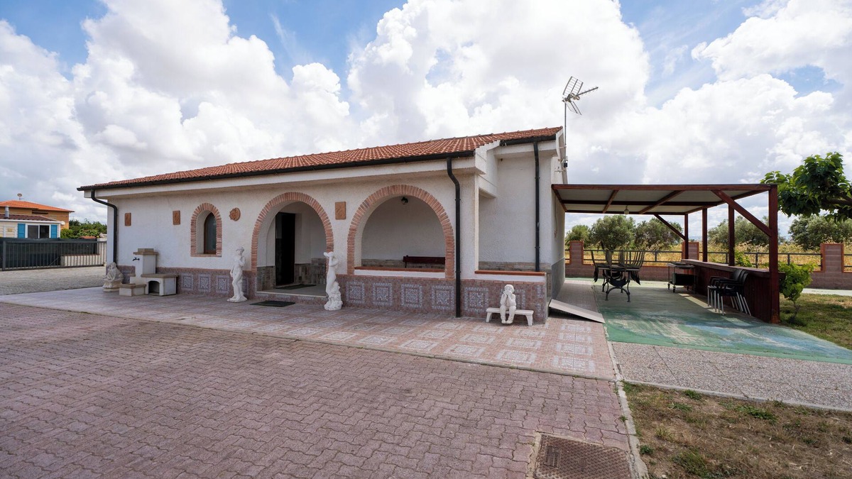 Piombino Other | RELAXATION AND WELLNESS IN THE GREEN JUST A STONE'S THROW FROM THE SEA