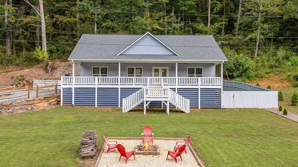 Sylva House | Relaxing 3BR/2BA Riverfront Home- Fully Fenced Yard, Pet Friendly, ADA compliant