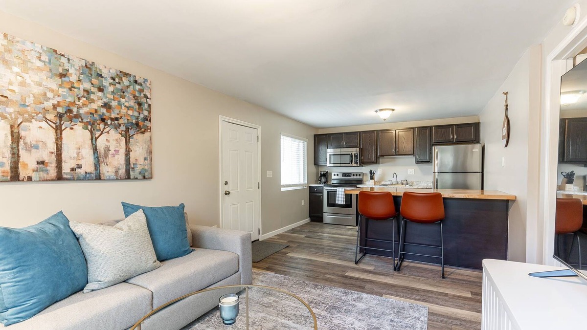 Gahanna Apartment | Relaxing apartment in an ideal location!