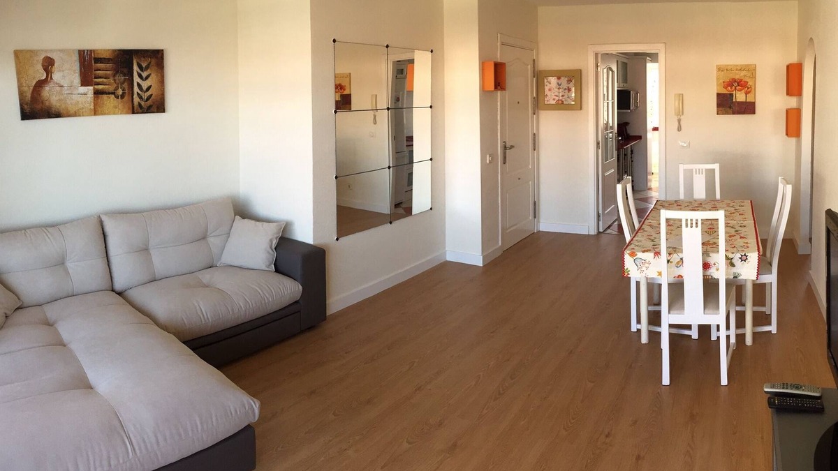Los Cristianos Apartment | Relaxing beach 2BR apartment & sea views in Los Cristianos