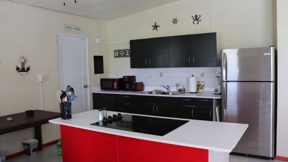 Yabucoa House | Relaxing, Beach Vacation at The Ohio House