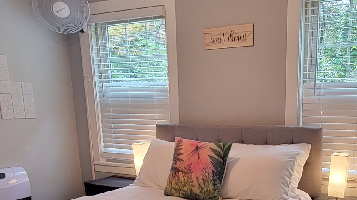 Kittery House | Relaxing & Clean - Maine Seacoast