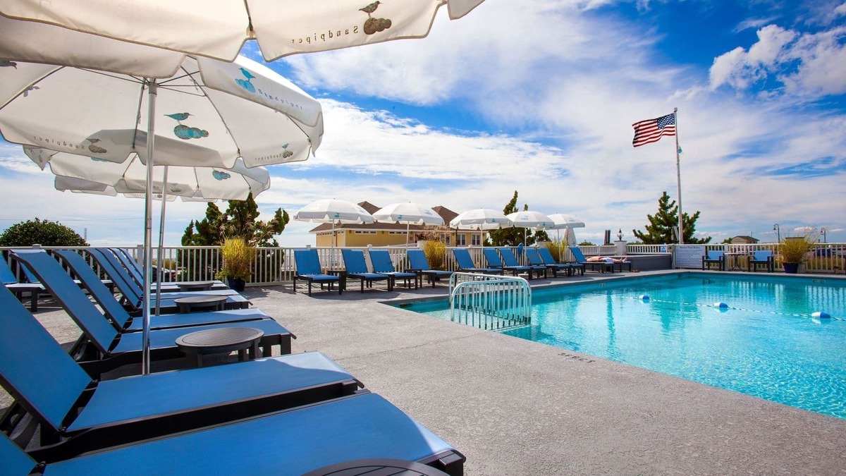 Cape May Hotel | Relaxing Coastal Stay | Beachfront Bliss, Pool & Spacious 2BR w/Full Kitchen
