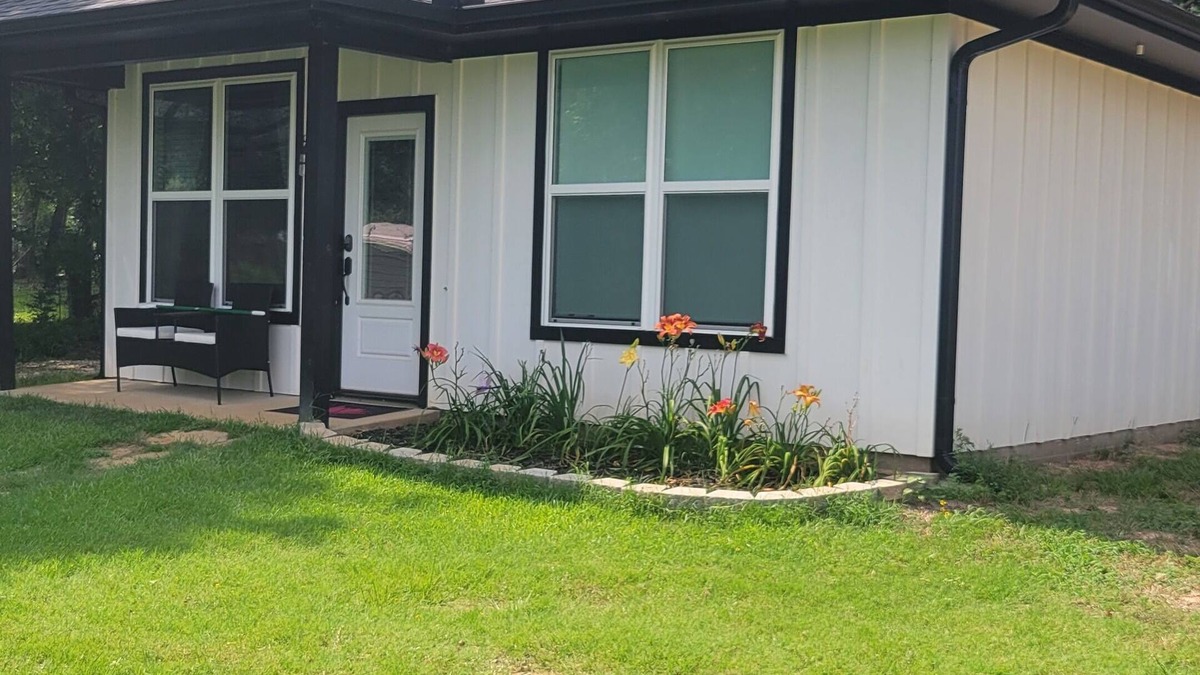 Winona House | Relaxing Country Stay with Events Welcome!