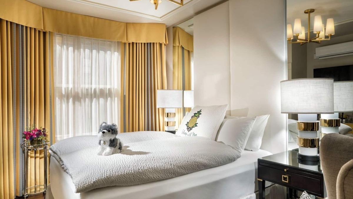 Little Saigon Hotel | Relaxing Couple Stay w/Access to Union Square