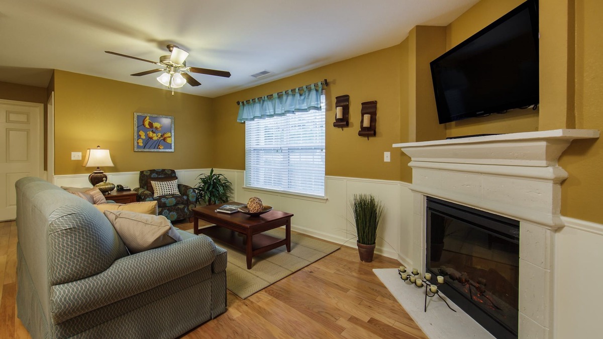 Branson Villa | Relaxing Escape! 3 Miles from Branson