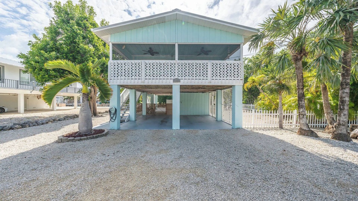 Port Pine Heights House | Relaxing Florida Keys canal front home in nature preserve