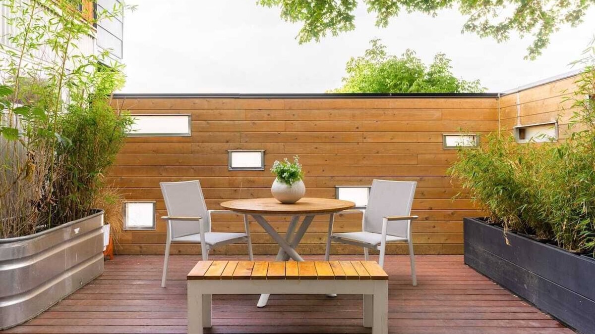 Leschi House | Relaxing getaway near downtown ★ With hammock, and bocce ball