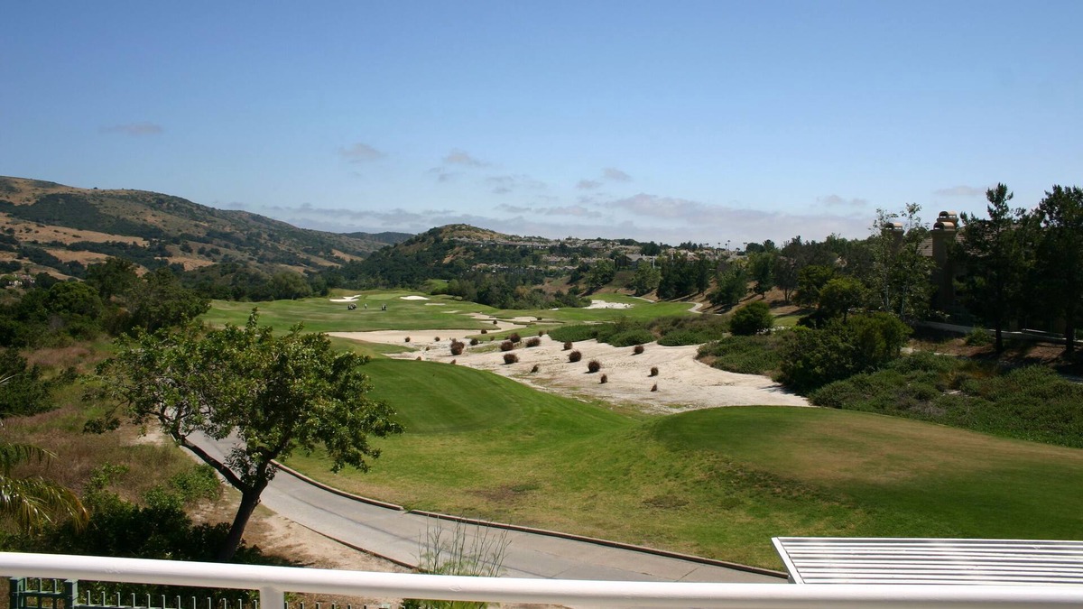 Coto de Caza House | Relaxing Golf Course Views in Dove Canyon
